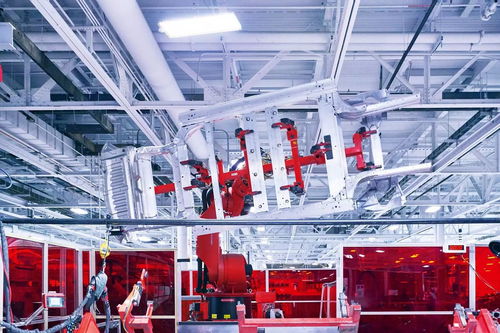 機(jī)器轟鳴下的日用品銷售 特斯拉工廠自動(dòng)化革命帶來(lái)的警示與機(jī)遇